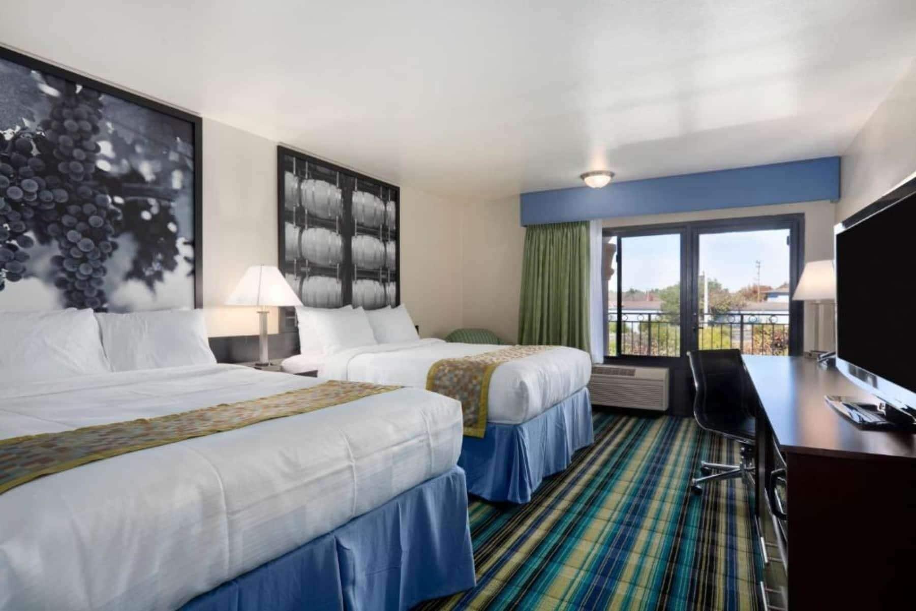 Super 8 By Wyndham Vallejo/Napa Valley Exterior photo