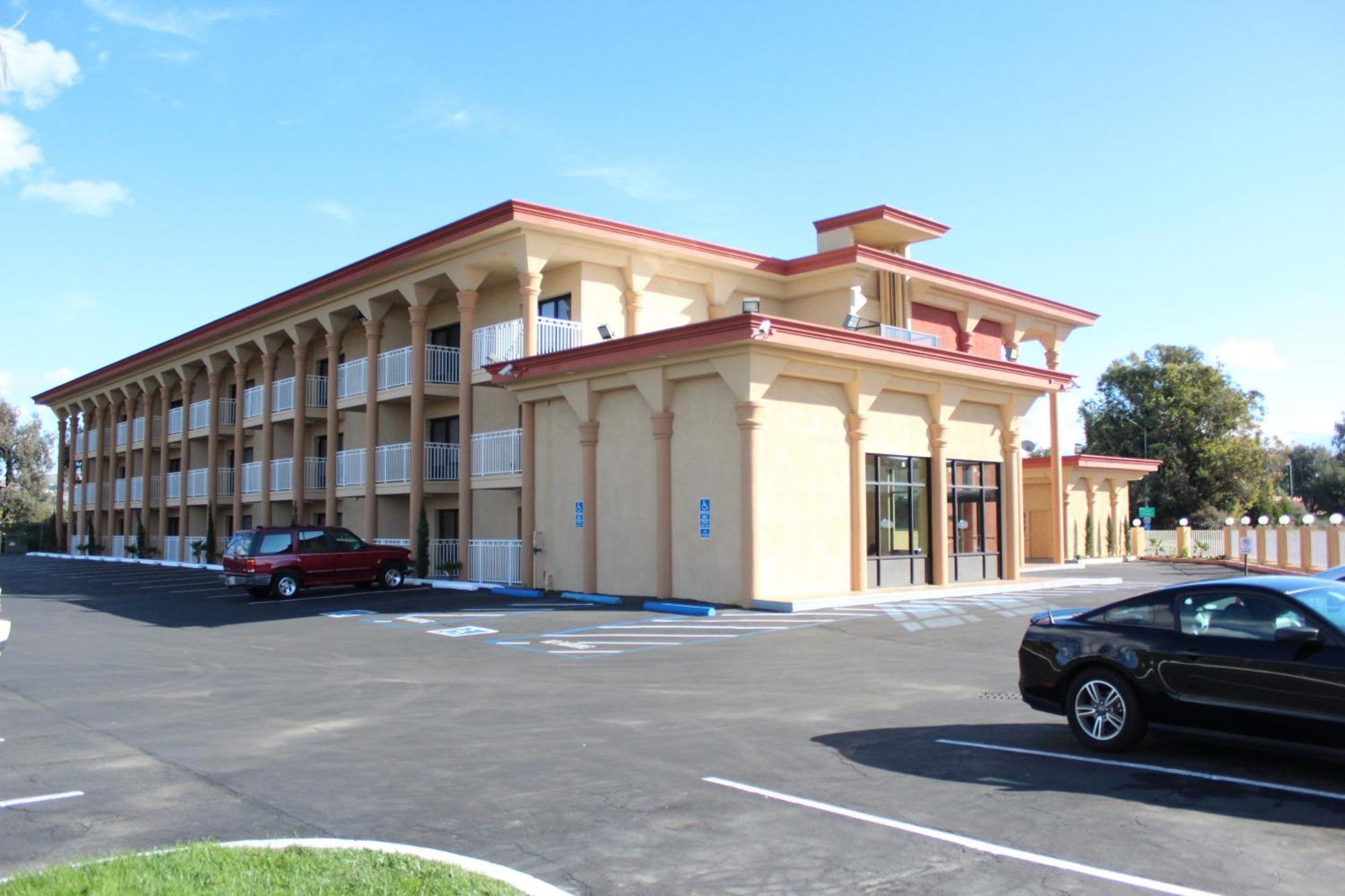 Super 8 By Wyndham Vallejo/Napa Valley Exterior photo