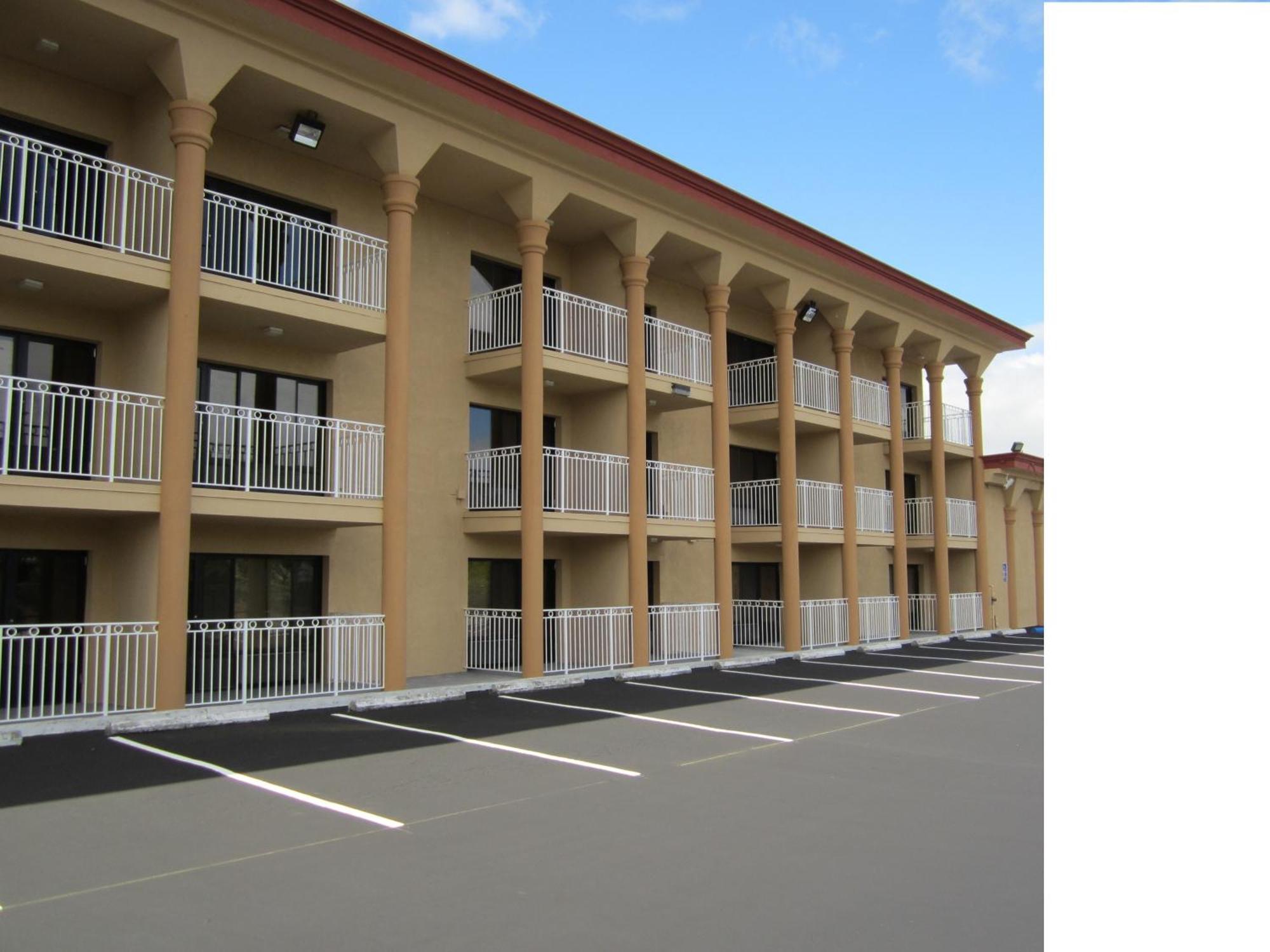 Super 8 By Wyndham Vallejo/Napa Valley Exterior photo