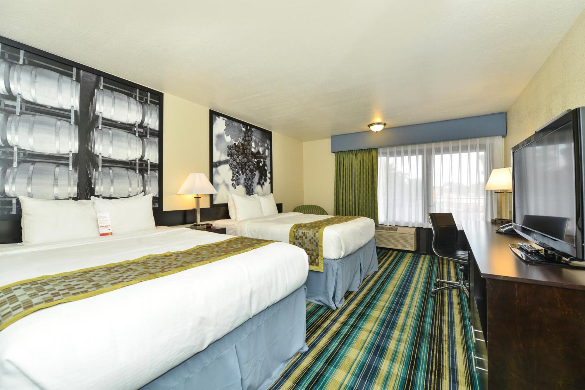 Super 8 By Wyndham Vallejo/Napa Valley Exterior photo