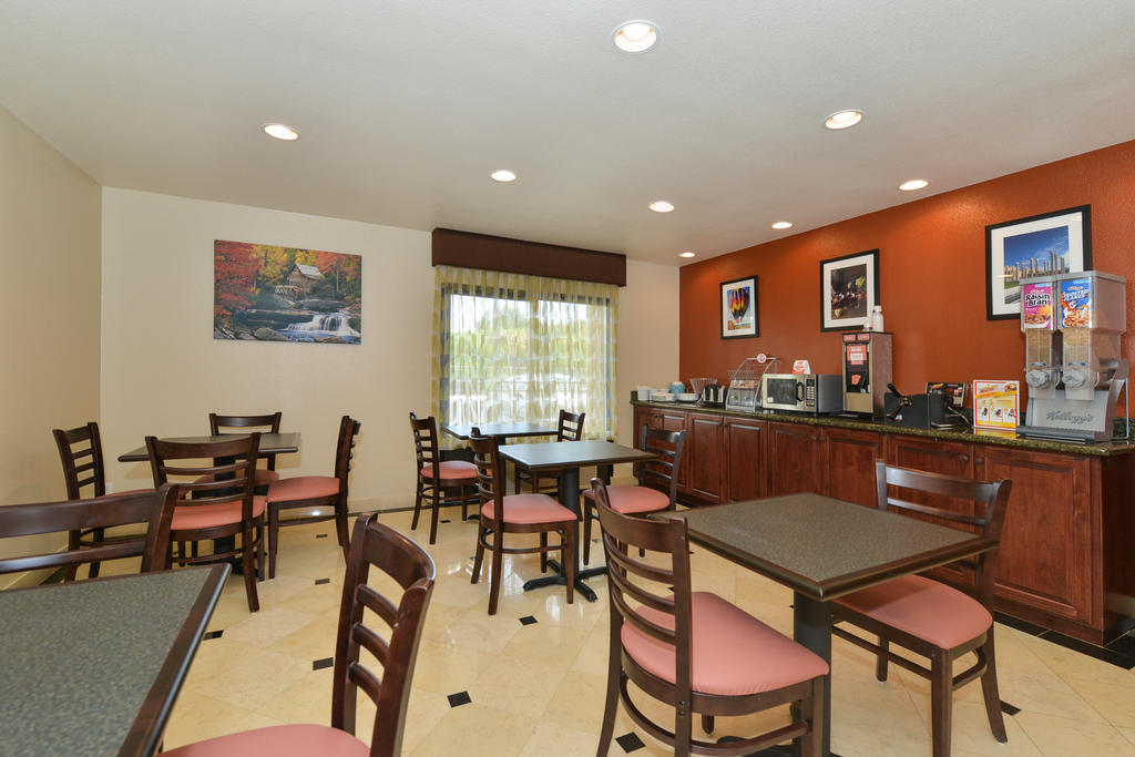 Super 8 By Wyndham Vallejo/Napa Valley Exterior photo